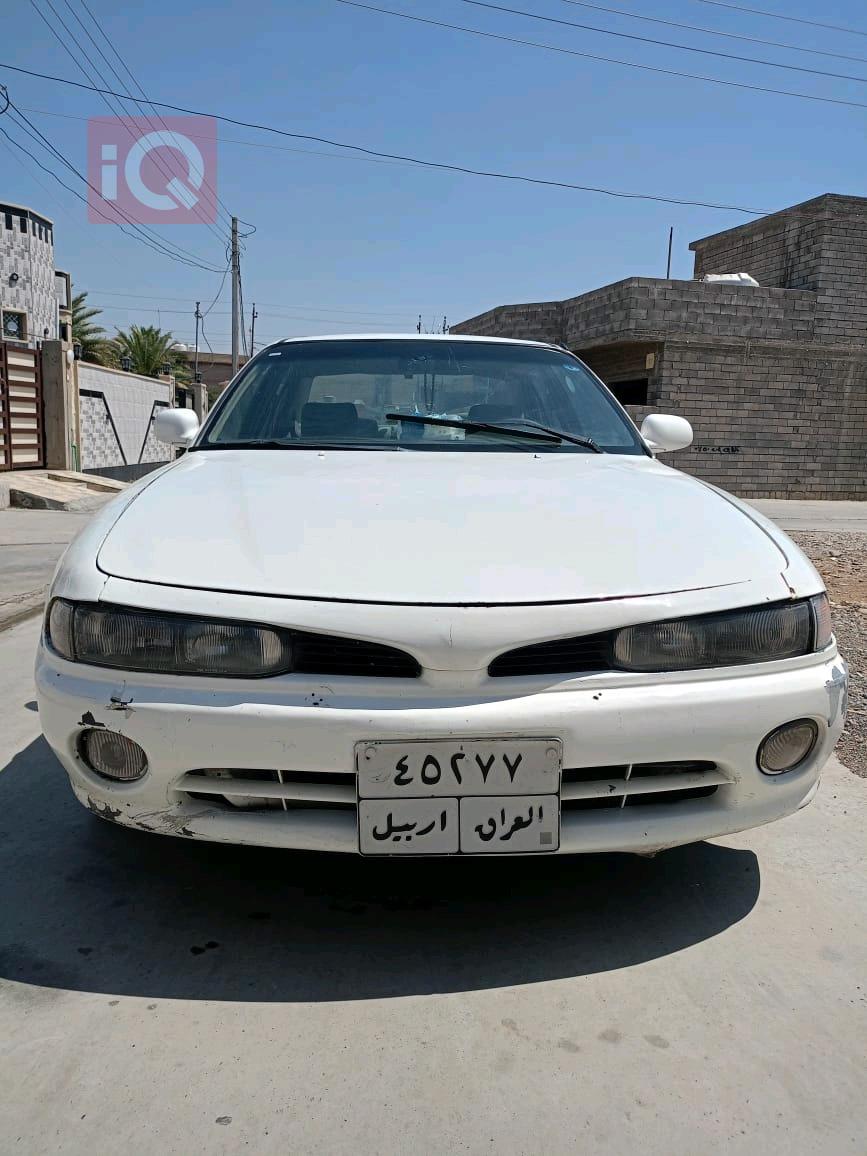 ميتسوبيشي جالنت